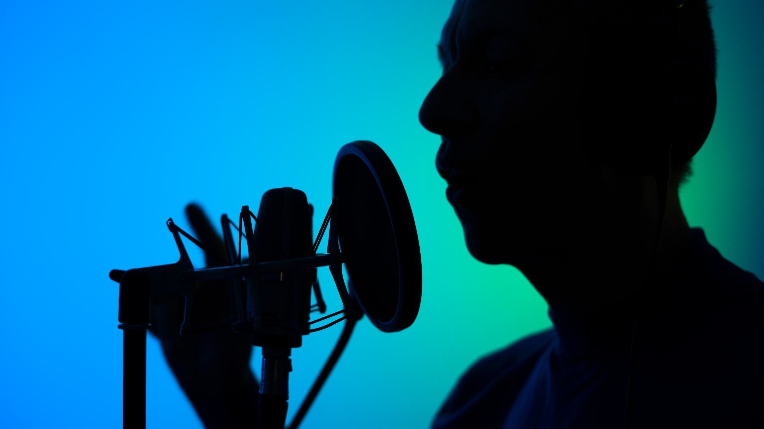 Cómo crear un guion efectivo para voiceovers