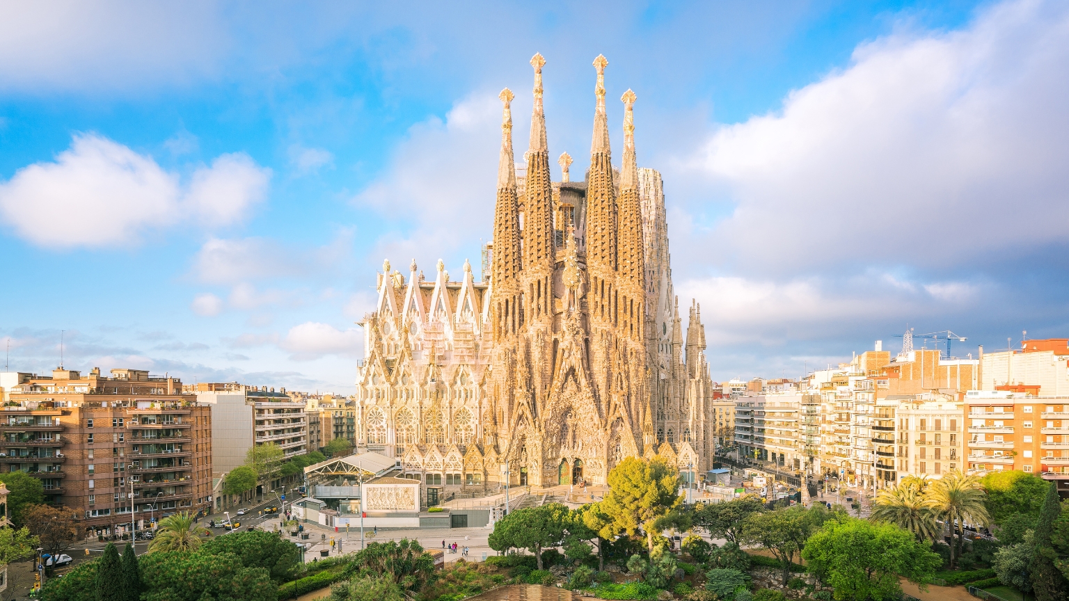 Recorridos por Barcelona para amantes de la historia y la gastronomía