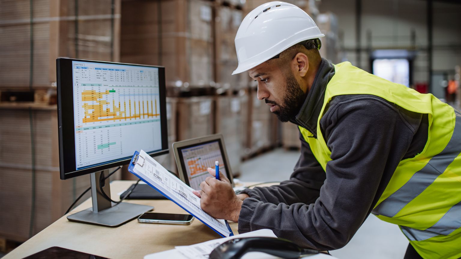 Cómo el software de gestión empresarial mejora la productividad y el bienestar laboral.