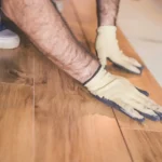 Diferencias entre tarimas flotantes y suelos laminados ¿Cuál es mejor