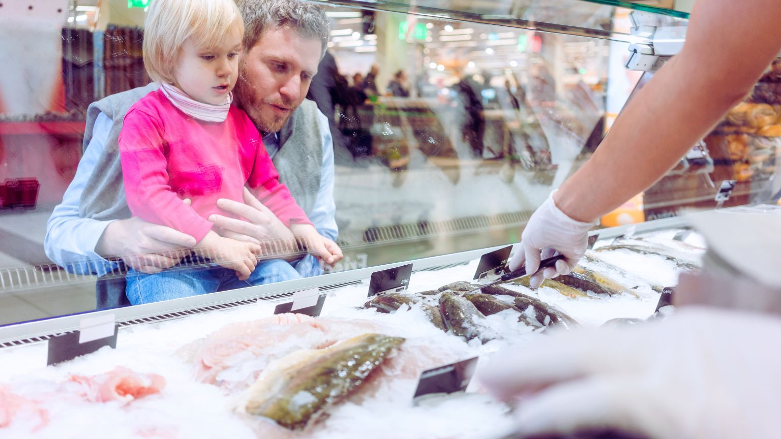 Guía para saber si el pescado de mar que compras en línea es fresco