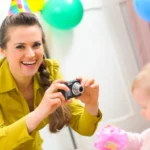 Captura cada momento especial del cumpleaños de tu bebé.