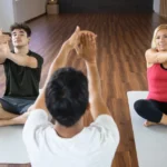 Inicia tu camino en el yoga con éxito. Identifica y corrige los errores más comunes que suelen cometer los principiantes en yoga.