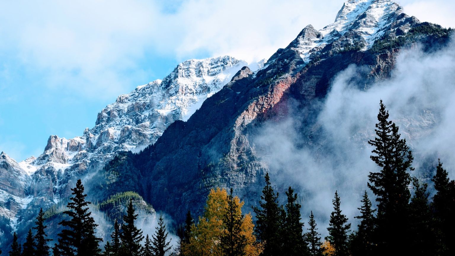 Guía completa de las mejores rutas de senderismo en los Alpes europeos