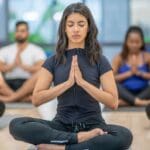 ¿Cómo el yoga transforma cuerpo y mente?