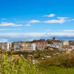 ¿Aún no sabes qué hacer en Puerto de Béjar? Te mostramos las actividades más emocionantes, desde rutas de senderismo hasta relajación en las termas.