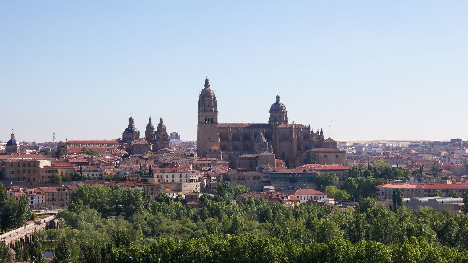 Escapadas culturales por España que no puedes perderte.