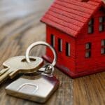 Ayuda a los expatriados a conseguir su nuevo hogar en Barcelona.