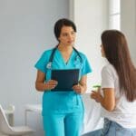 Evaluacion los desplazamientos de pacientes en fase post operatoria dentro de los recintos hospitalarios.