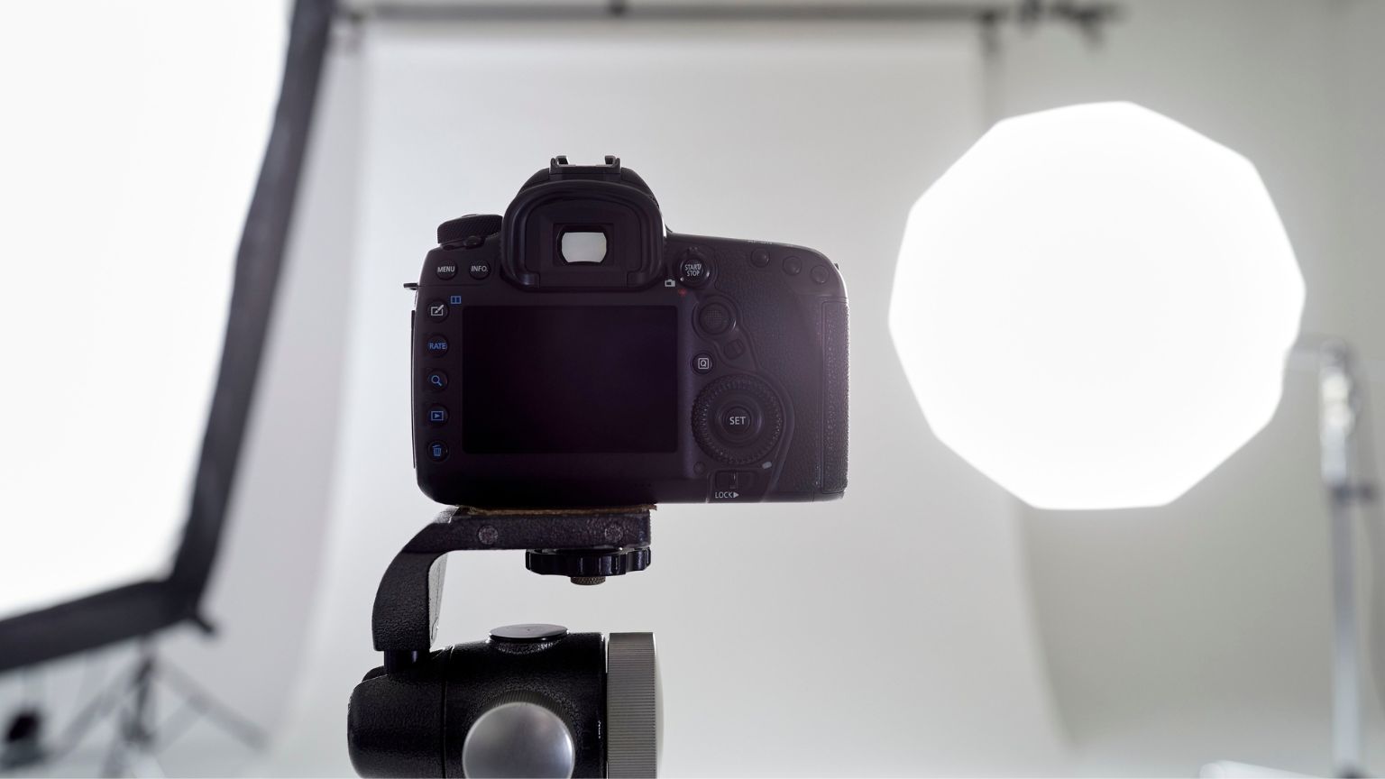 ¿Cuándo y por qué deberías invertir en fotografía profesional?