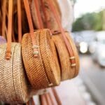 Productos artesanales, bolsos, mochilas y maletas, riñoneras, cinturones