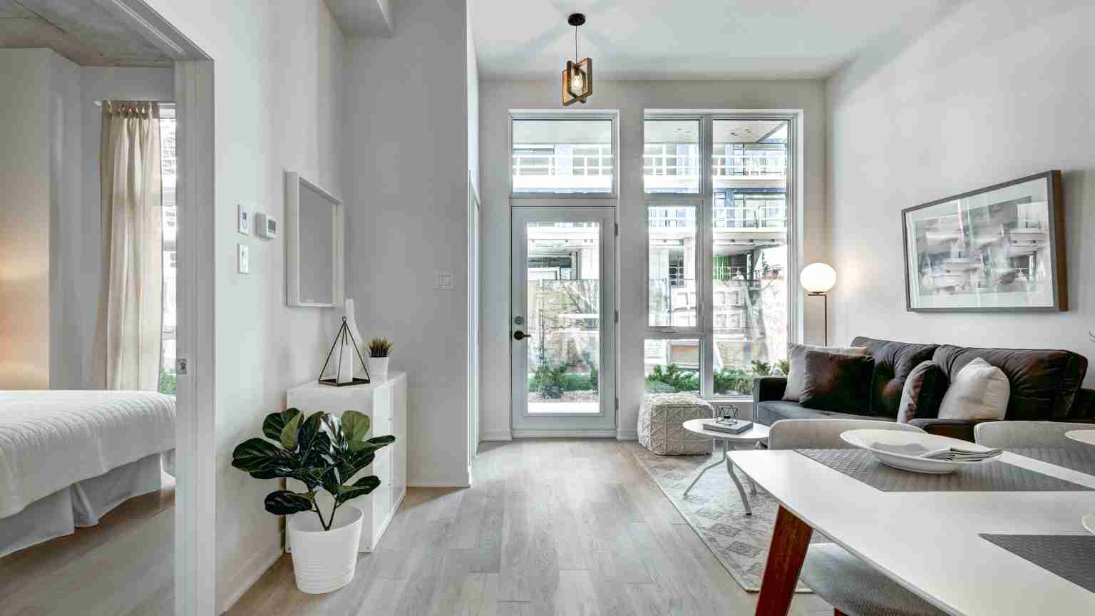 Reforma integral d’habitatge modern amb espais oberts, disseny funcional i acabats d’alta qualitat