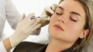 Descubre los beneficios reales de la medicina estética avanzada.