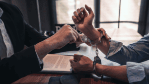¿Cuándo es vital acudir a un abogado penalista?
