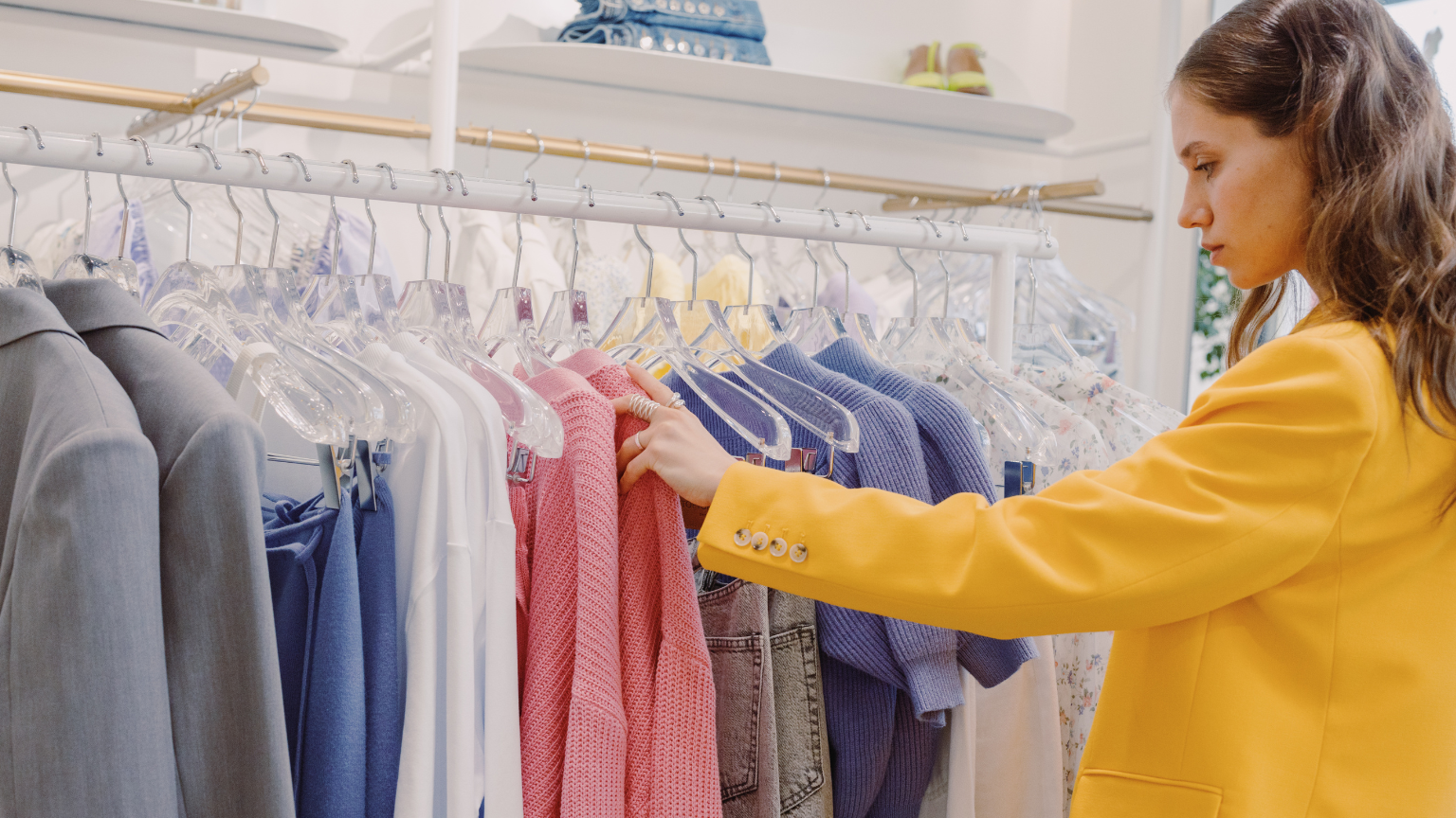 ¿Por qué la moda para mujer está marcando tendencia?