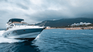 alquilar yate de lujo en Baleares