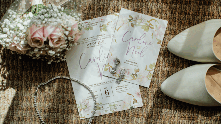 Ejemplo de ilustraciones boda íntima usadas en invitaciones.