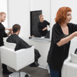 Peluquería unisex moderna para todos los estilos y edades