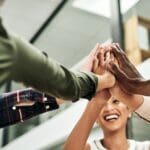 ¿Por qué invertir en bienestar laboral es más rentable de lo que crees?