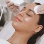Cuida tu rostro y cuerpo con estos tratamientos profesionales.