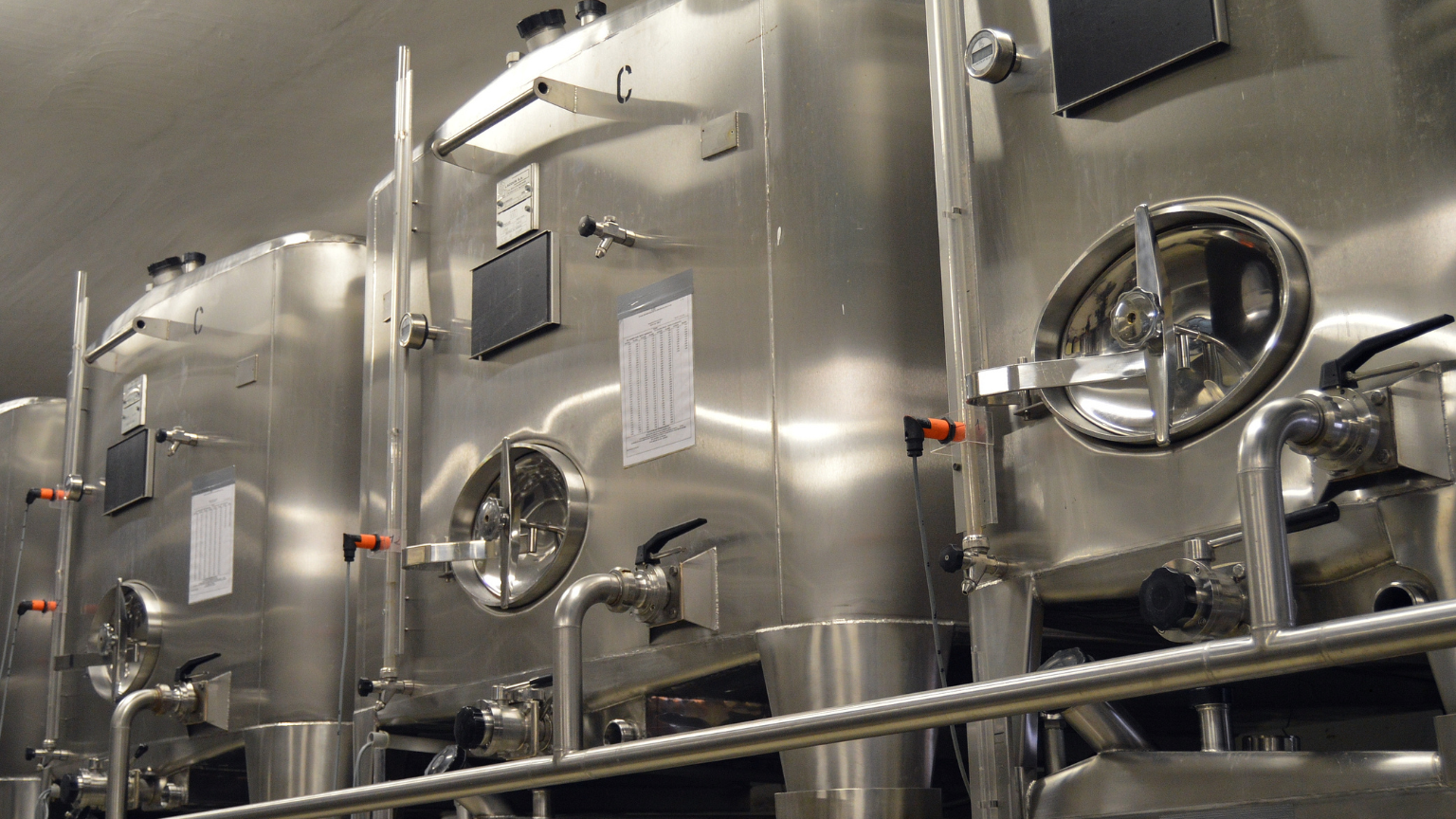 Ventajas de los depósitos de acero inoxidable