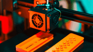 Impresión 3D de miniaturas Warhammer medievales con poses y escudos personalizados.