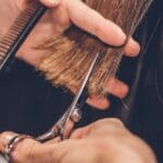 Beneficios de acudir a un salón de belleza con servicio personalizado