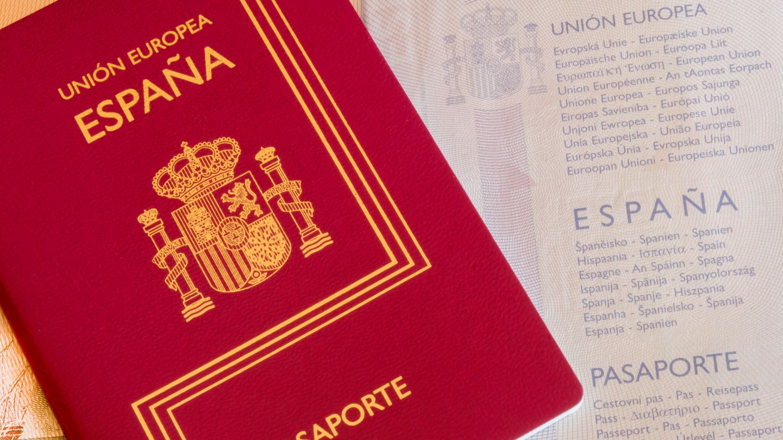 Trámite de nacionalidad española para extranjeros en España en 2026
