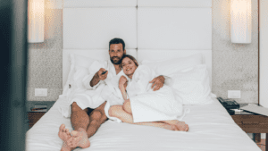 Sistema de televisión para hoteles con experiencia interactiva