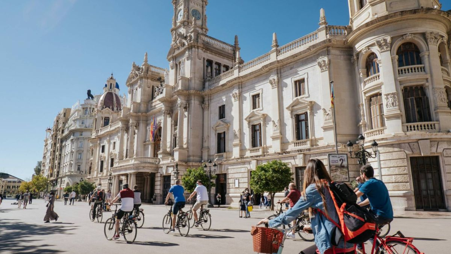 Viajar lento en Valencia y disfrutar un turismo auténtico