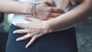 Suelo pélvico débil, ¿cómo detectarlo y cuándo acudir a terapia?