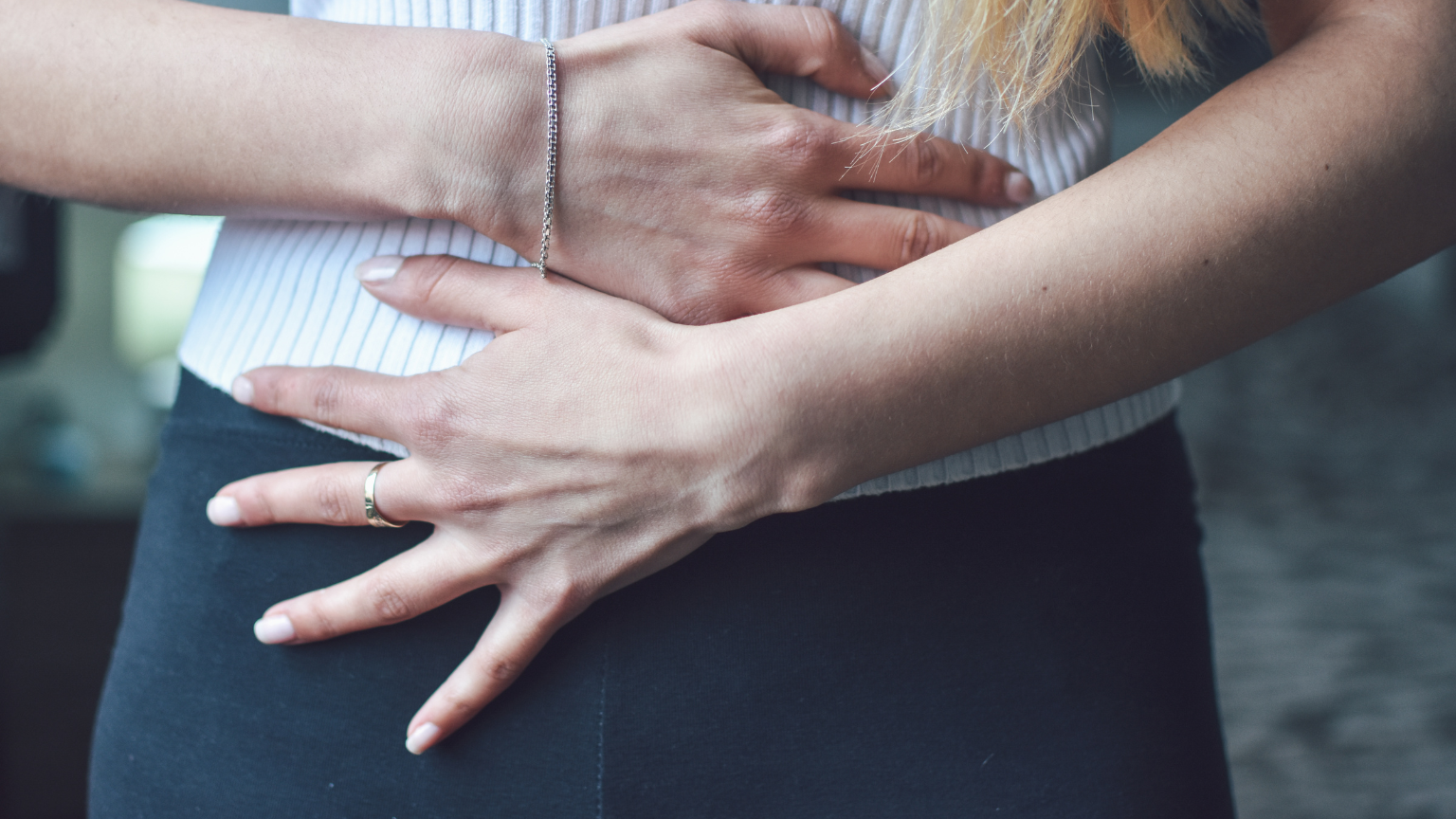 Suelo pélvico débil, ¿cómo detectarlo y cuándo acudir a terapia?