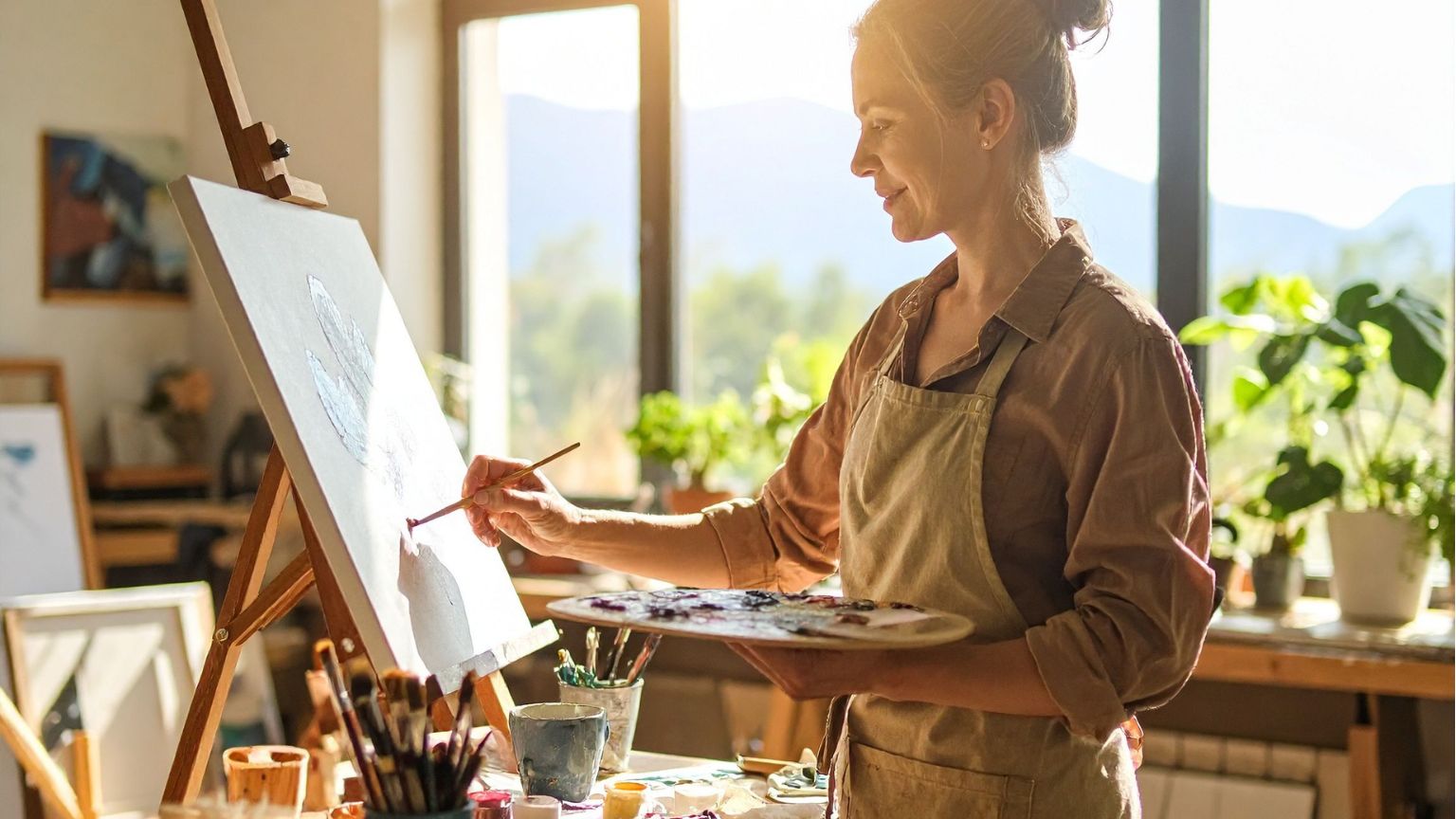 Experiencia de Slow Living Art centrada en la pintura consciente y el bienestar creativo