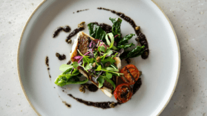 dónde comer en playa paraíso