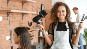 Fotografías inspiradoras de tratamientos estéticos en salón de belleza.