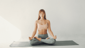 ¿Cómo empezar a hacer yoga si nunca lo has practicado?