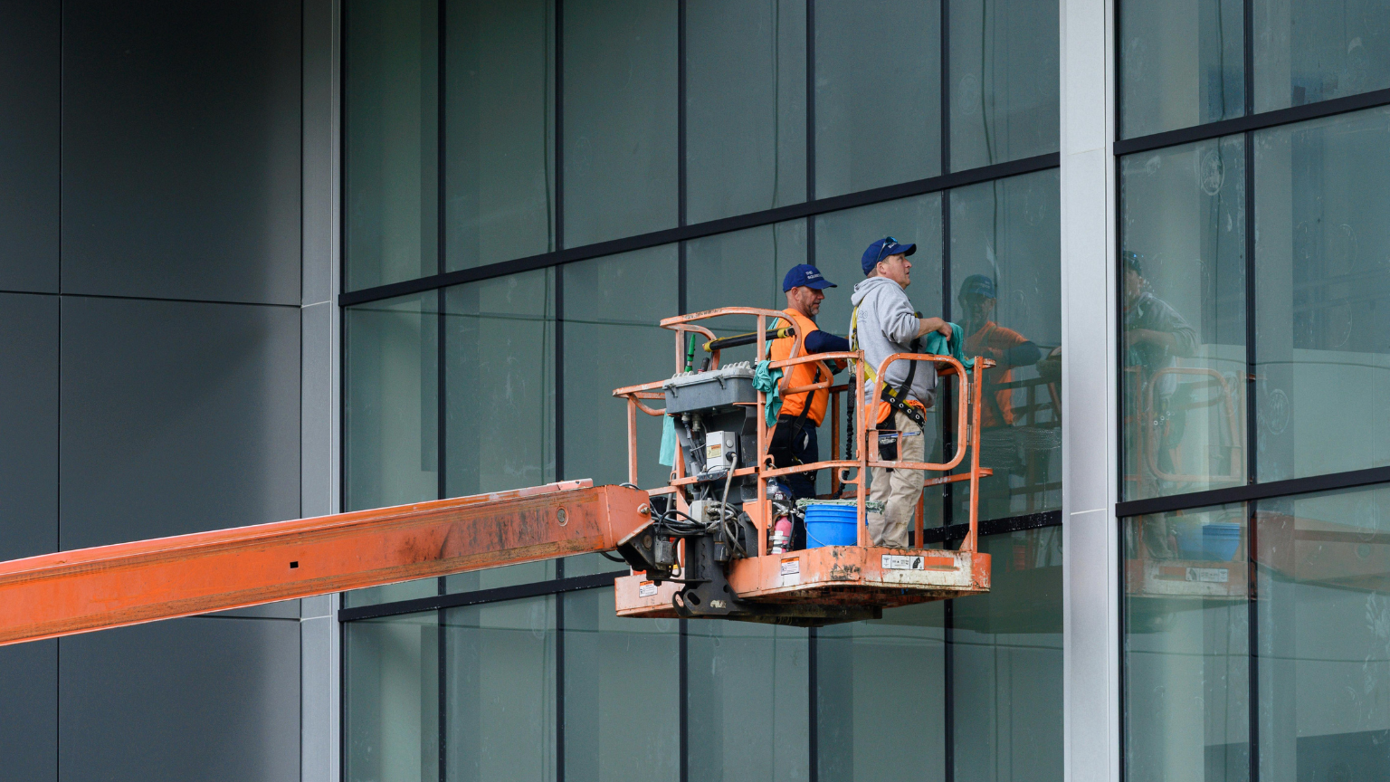 limpieza-de-cristales