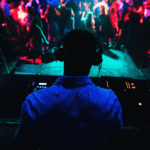 Fiesta con animación para eventos en Córdoba y música en vivo.