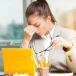 Estrés y ansiedad cotidiana abordados desde la psicología en el entorno laboral