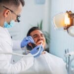 ¿Por qué la salud bucodental mejora tu bienestar general?