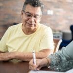 ¿Pueden los extranjeros comprar propiedad en España sin residencia?