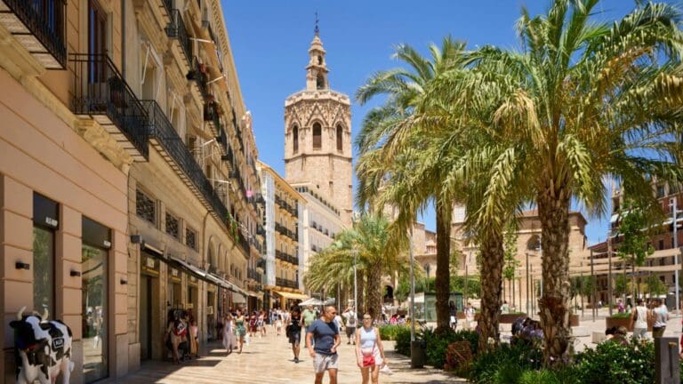 Ventajas de invertir en propiedad vacacional en Valencia