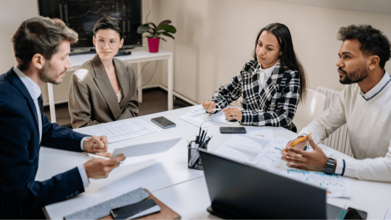 Estrategias de captación de talento para atraer profesionales cualificados.