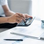 Certificado de eficiencia energética obligatorio en una vivienda con etiqueta energética