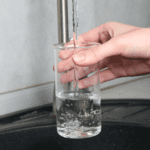 ¿Cómo saber si la calidad del agua que usas en casa es buena?