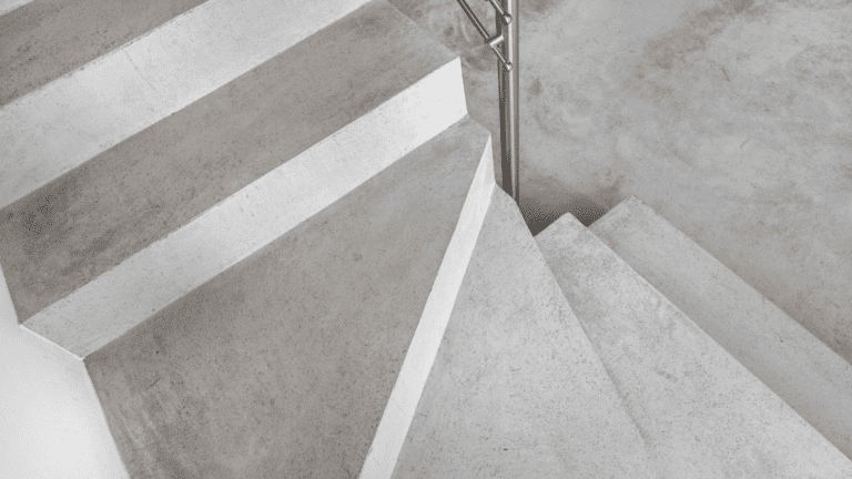 Microcemento en casa ventajas desventajas y cuándo usarlo