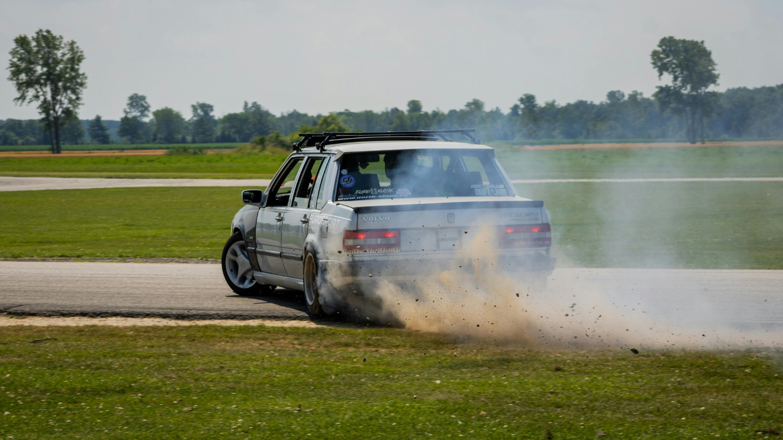 ¿Sabes reaccionar ante un derrape del coche?
