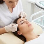 ¿Qué es el laminado en pestañas y cómo funciona?