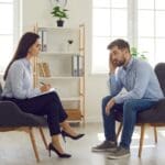 ¿Qué es el estrés crónico y cómo afecta a la vida diaria?