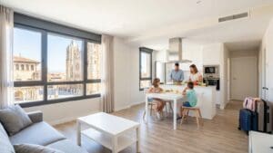 ¿Qué son los apartamentos turísticos en León y cómo funcionan?